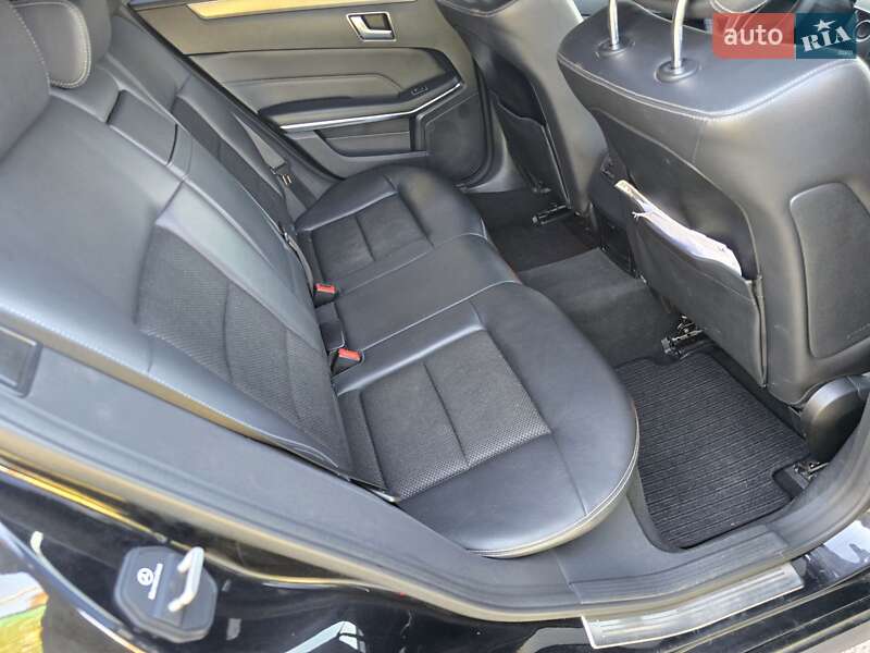 Универсал Mercedes-Benz E-Class 2013 в Одессе