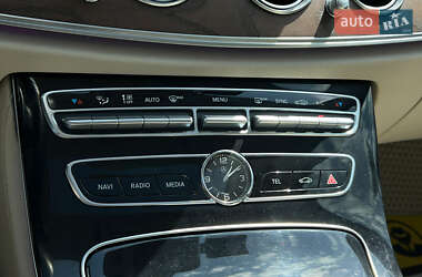 Седан Mercedes-Benz E-Class 2016 в 