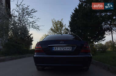 Седан Mercedes-Benz E-Class 2002 в 