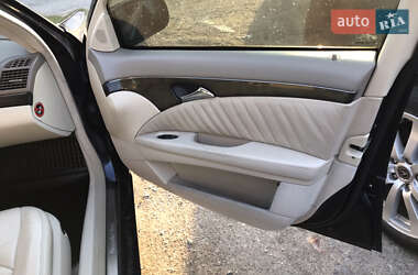 Седан Mercedes-Benz E-Class 2002 в 