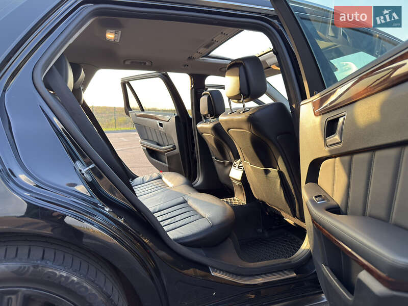 Универсал Mercedes-Benz E-Class 2011 в Ровно