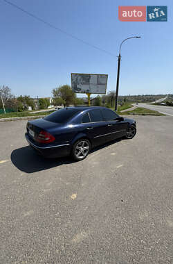 Седан Mercedes-Benz E-Class 2005 в 
