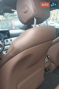 Седан Mercedes-Benz E-Class 2020 в 