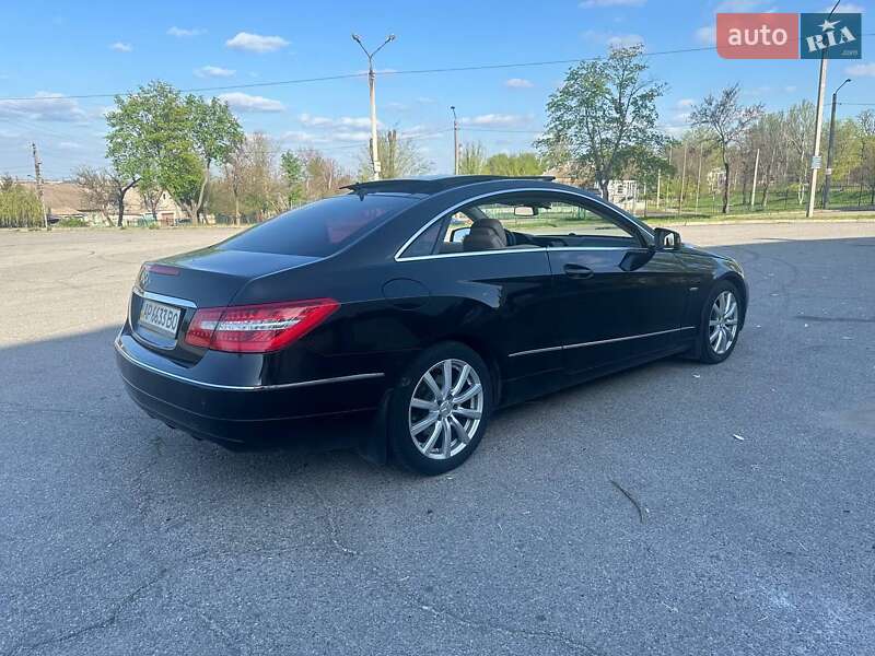 Купе Mercedes-Benz E-Class 2010 в Запоріжжі