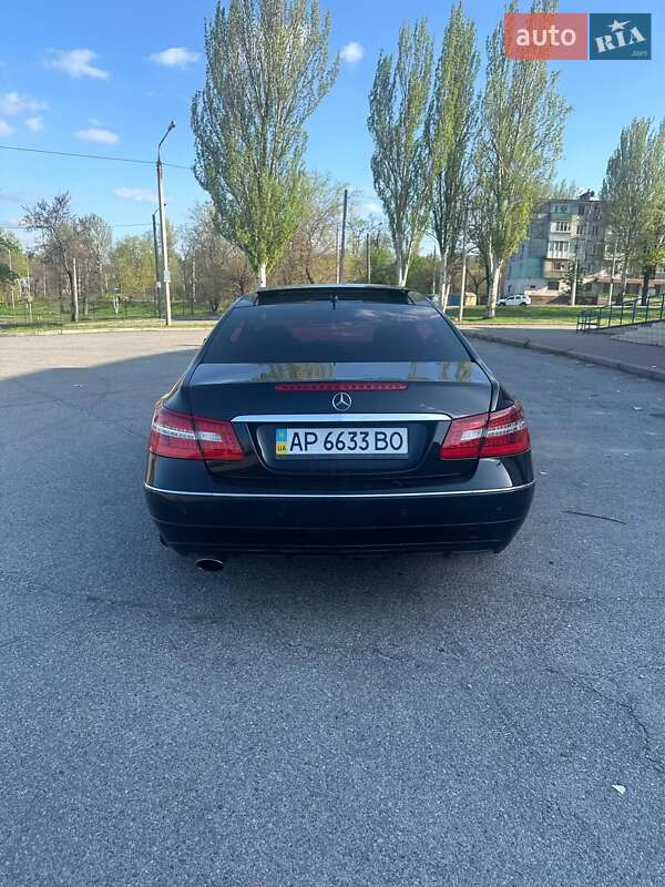 Купе Mercedes-Benz E-Class 2010 в Запоріжжі