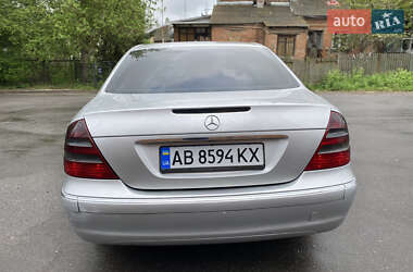 Седан Mercedes-Benz E-Class 2003 в 