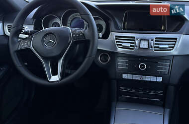 Универсал Mercedes-Benz E-Class 2016 в 