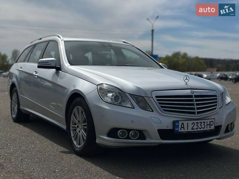 Універсал Mercedes-Benz E-Class 2011 в Києві