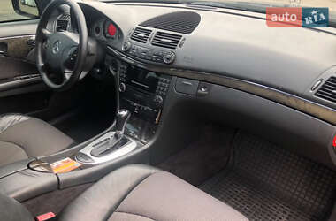 Седан Mercedes-Benz E-Class 2003 в 