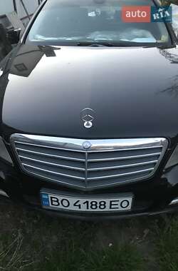 Седан Mercedes-Benz E-Class 2012 в 