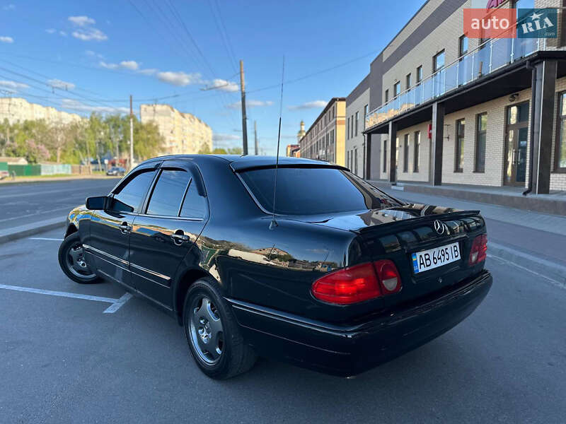 Седан Mercedes-Benz E-Class 1996 в Белой Церкви