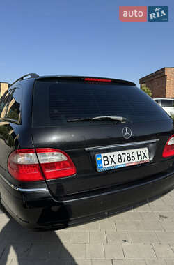 Универсал Mercedes-Benz E-Class 2005 в 