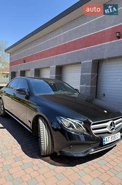 Седан Mercedes-Benz E-Class 2016 в 