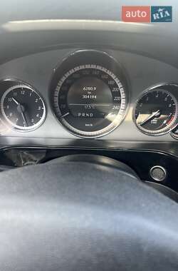 Седан Mercedes-Benz E-Class 2010 в Кременчуге