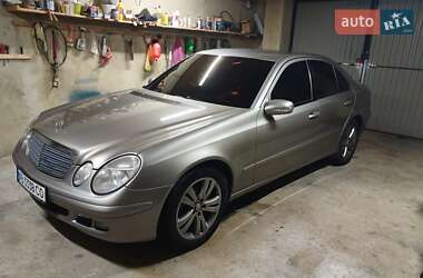 Седан Mercedes-Benz E-Class 2006 в 