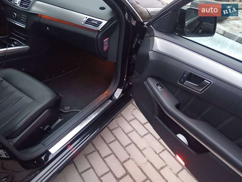 Універсал Mercedes-Benz E-Class 2015 в Луцьку