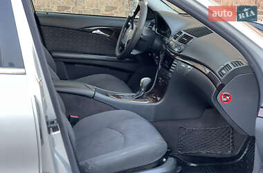Седан Mercedes-Benz E-Class 2003 в 