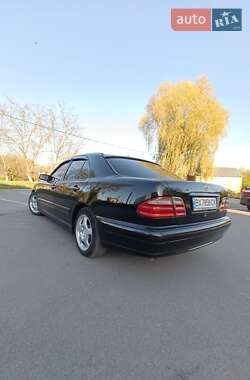 Седан Mercedes-Benz E-Class 2001 в 