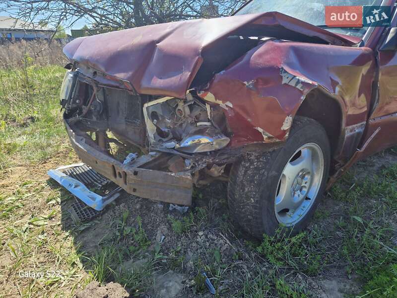 Седан Mercedes-Benz E-Class 1989 в Житомирі