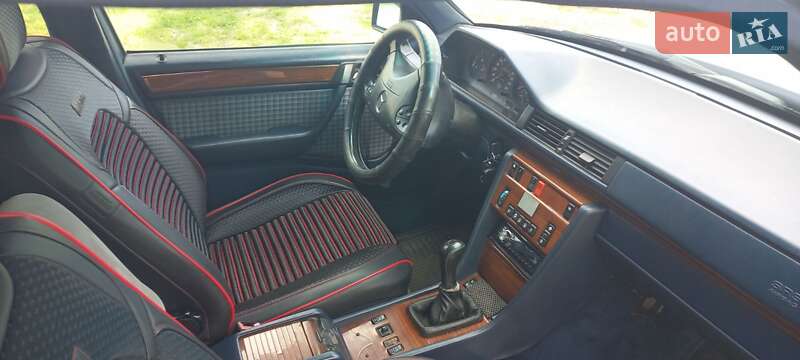 Седан Mercedes-Benz E-Class 1990 в Катюжанке