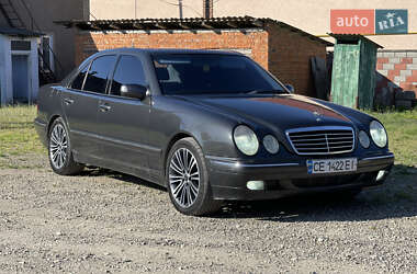 Седан Mercedes-Benz E-Class 2000 в 