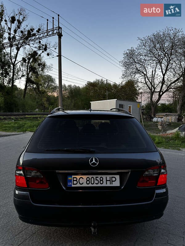 Универсал Mercedes-Benz E-Class 2009 в Львове