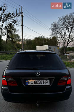 Універсал Mercedes-Benz E-Class 2009 в 
