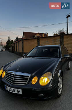 Універсал Mercedes-Benz E-Class 2009 в 