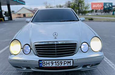 Седан Mercedes-Benz E-Class 2000 в 