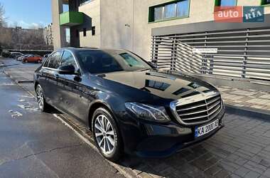 Седан Mercedes-Benz E-Class 2019 в 