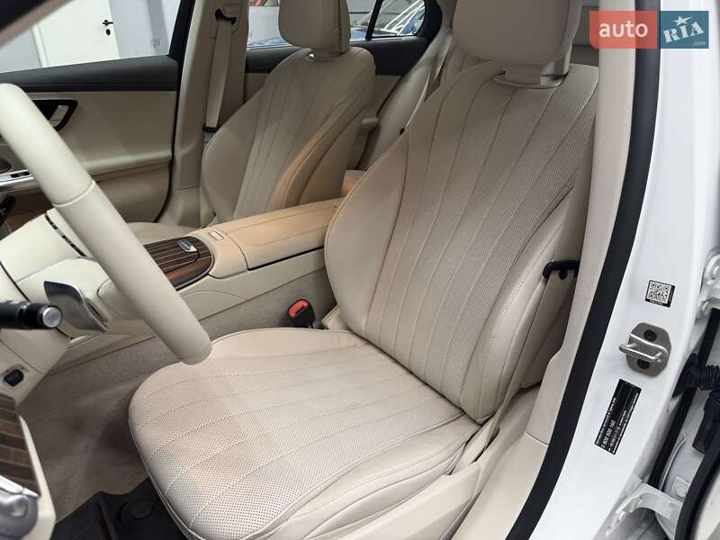 Седан Mercedes-Benz E-Class 2024 в Киеве
