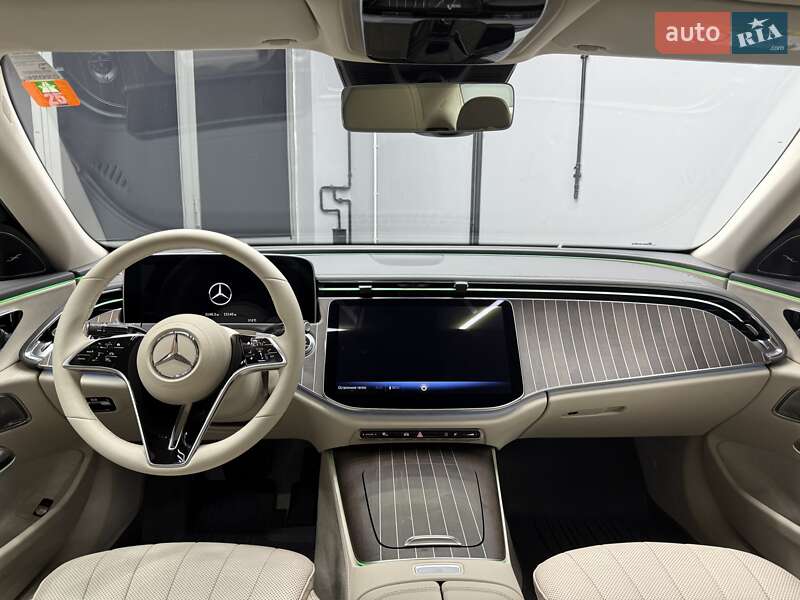 Седан Mercedes-Benz E-Class 2024 в Киеве