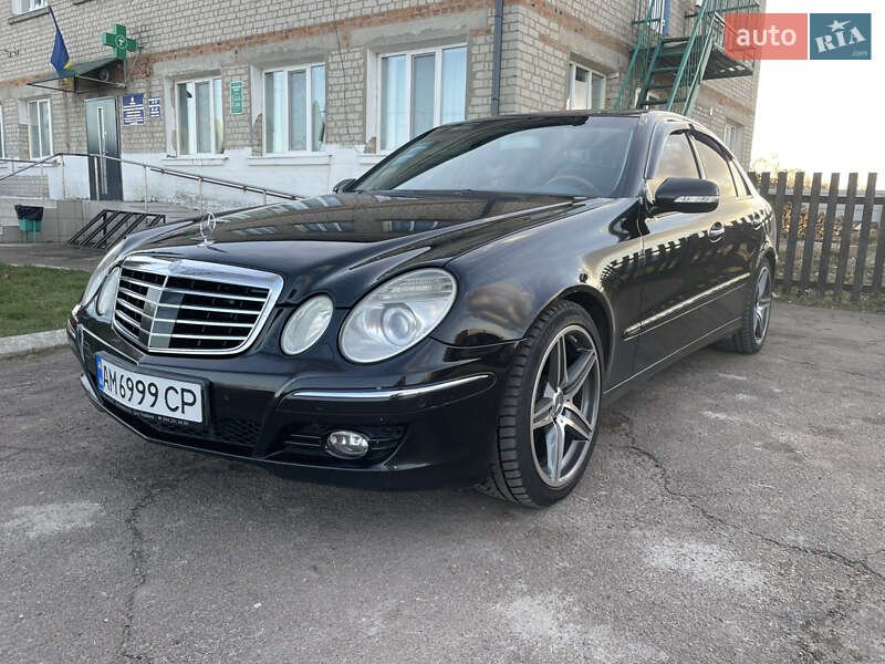 Седан Mercedes-Benz E-Class 2006 в Житомирі