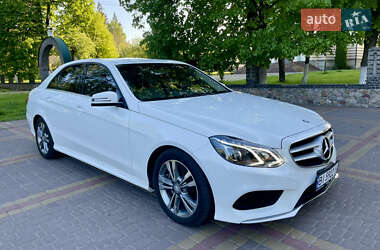 Седан Mercedes-Benz E-Class 2015 в 