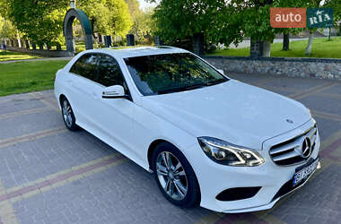Седан Mercedes-Benz E-Class 2015 в 