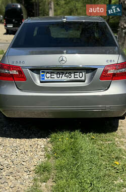 Седан Mercedes-Benz E-Class 2011 в 