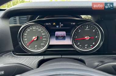 Седан Mercedes-Benz E-Class 2017 в 