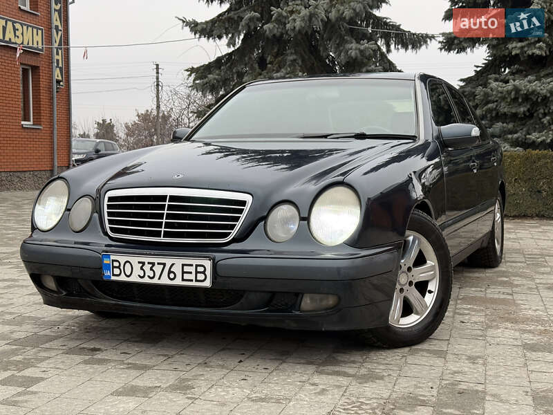 Mercedes-Benz E-Class 2000