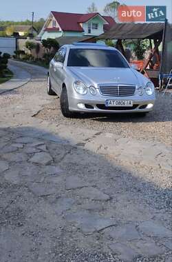 Седан Mercedes-Benz E-Class 2003 в 