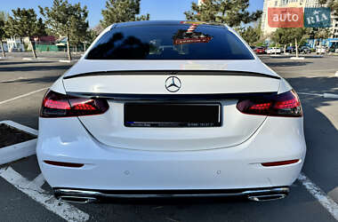 Седан Mercedes-Benz E-Class 2022 в 
