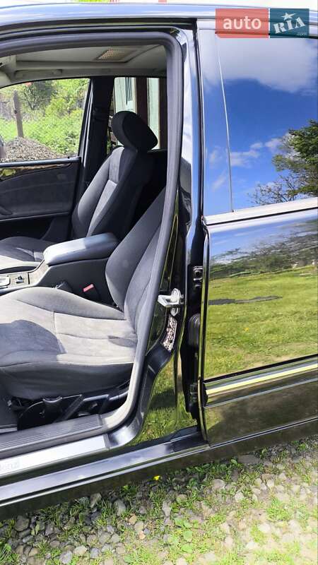 Седан Mercedes-Benz E-Class 2001 в Бориславе