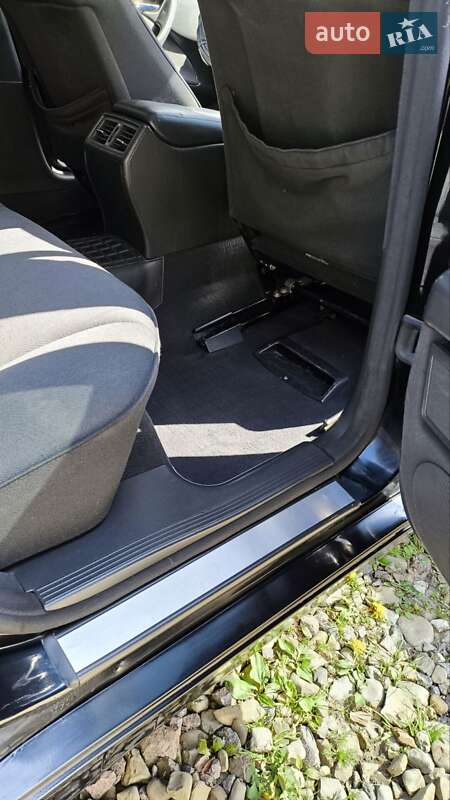 Седан Mercedes-Benz E-Class 2001 в Бориславе