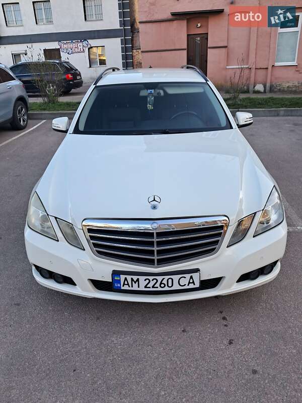Универсал Mercedes-Benz E-Class 2011 в Бердичеве