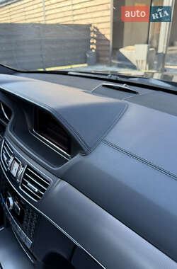 Седан Mercedes-Benz E-Class 2013 в 