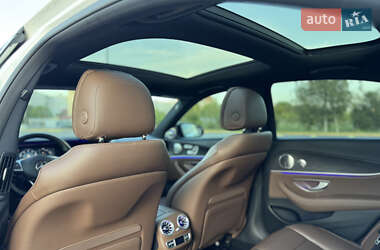 Седан Mercedes-Benz E-Class 2016 в 