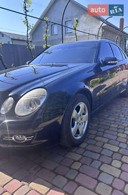 Седан Mercedes-Benz E-Class 2007 в 