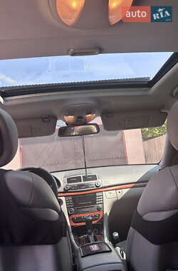 Седан Mercedes-Benz E-Class 2007 в 