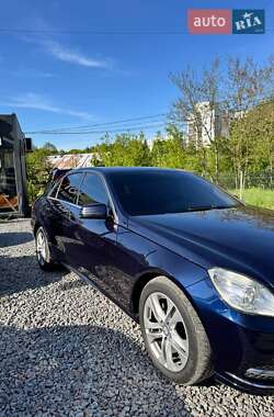 Седан Mercedes-Benz E-Class 2012 в 