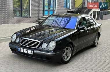 Седан Mercedes-Benz E-Class 2000 в 