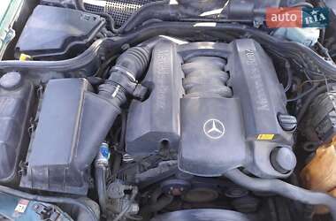 Седан Mercedes-Benz E-Class 1999 в 